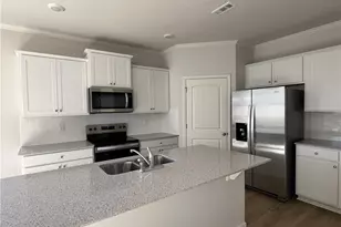 78 Hughes Pl Dr, Dawsonville, GA 30534 - Photo 4