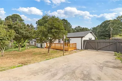 237 Sandra Drive NW, Lilburn, GA 30047 - Photo 30