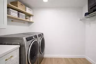 3324 Peachtree Rd NE, Atlanta, GA 30326 - Photo 12