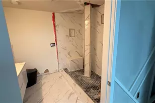 3324 Peachtree Rd NE, Atlanta, GA 30326 - Photo 32