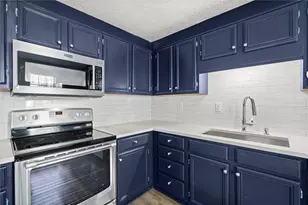 3859 Meadow Creek Dr, Peachtree Corners, GA 30092 - Photo 8