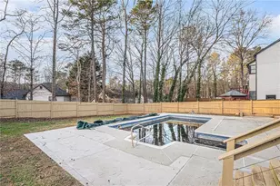 1655 Links Overlook, Stone Mountain, GA 30088 - Photo 32