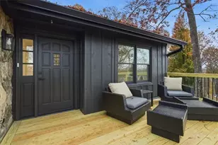 4225 Twin Rivers Dr, Gainesville, GA 30504 - Photo 6