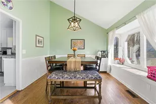 3981 Lookout Point Dr, Marietta, GA 30066 - Photo 14