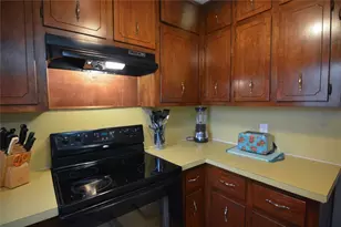 692 Davis Rd, Lawrenceville, GA 30046 - Photo 12