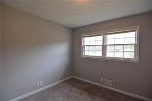 692 Davis Rd, Lawrenceville, GA 30046 - Photo 16