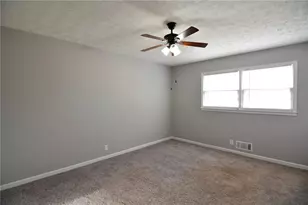 692 Davis Rd, Lawrenceville, GA 30046 - Photo 14