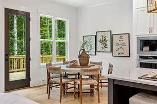 9110 Greenway Ct, Gainesville, GA 30506 - Photo 8