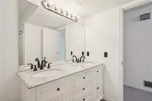 2155 Deep Woods Way, Marietta, GA 30062 - Photo 32