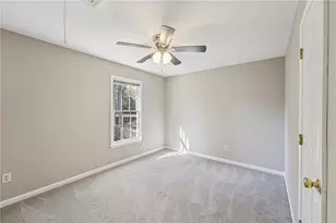 52 Bridle Ln, Marietta, GA 30068 - Photo 20