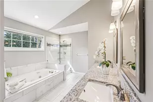 52 Bridle Ln, Marietta, GA 30068 - Photo 16