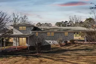 3284 Bernard Dr, Marietta, GA 30066 - Photo 2