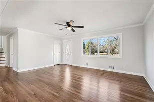 3284 Bernard Dr, Marietta, GA 30066 - Photo 8