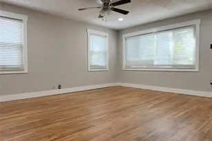 1179 Lynmoor Dr NE, Brookhaven, GA 30319 - Photo 4