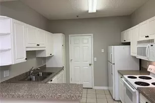 1306 Vinings Forest Ln SE, Smyrna, GA 30080 - Photo 10