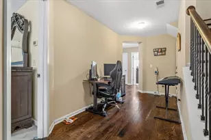 1615 Hampton Oaks Dr, Alpharetta, GA 30004 - Photo 8