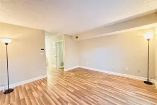 1011 Dunbar Dr, Atlanta, GA 30338 - Photo 6