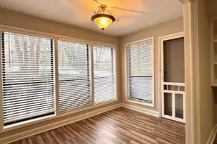 1011 Dunbar Dr, Atlanta, GA 30338 - Photo 14