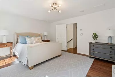 504 Dunwoody Chace, Atlanta, GA 30328 - Photo 12