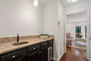 504 Dunwoody Chace, Atlanta, GA 30328 - Photo 6