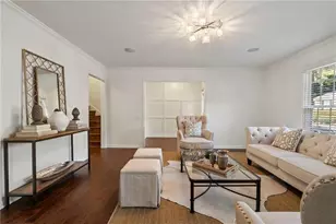 504 Dunwoody Chace, Atlanta, GA 30328 - Photo 4