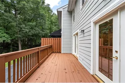 504 Dunwoody Chace, Atlanta, GA 30328 - Photo 10