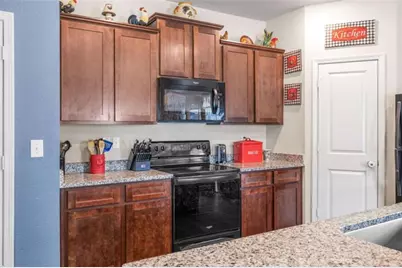 306 Seasons Valley, Pendergrass, GA 30567 - Photo 14