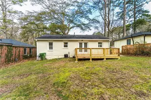 3018 Wanda Cir SW, Atlanta, GA 30315 - Photo 12