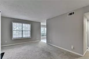 1403 Glenleaf Dr, Peachtree Corners, GA 30092 - Photo 8