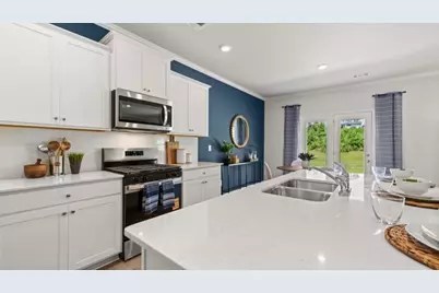 1046 Lost Creek Parkway, Dallas, GA 30132 - Photo 10