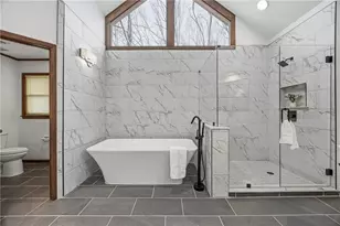 280 Creekview Trl, Fayetteville, GA 30214 - Photo 2