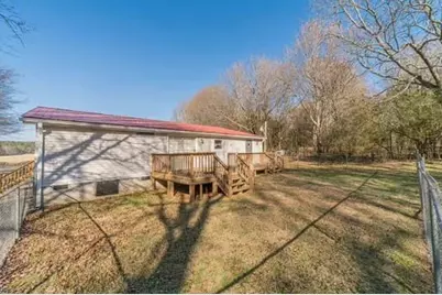 393 W Freeman Street, Maysville, GA 30558 - Photo 36