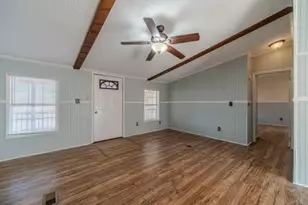 393 W Freeman St, Maysville, GA 30558 - Photo 12