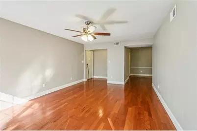 6851 Roswell Road #I11, Atlanta, GA 30328 - Photo 4