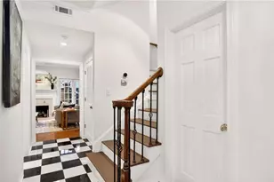 15 Prescott Walk NE, Atlanta, GA 30307 - Photo 8