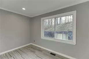 6095 Blackberry Ln, Buford, GA 30518 - Photo 32