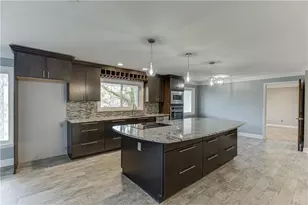 6095 Blackberry Ln, Buford, GA 30518 - Photo 12