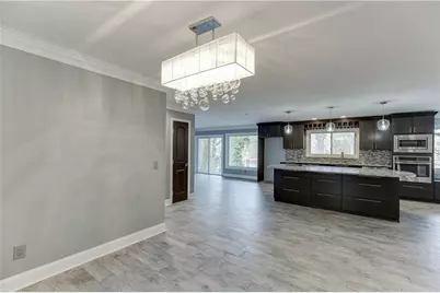 6095 Blackberry Lane, Buford, GA 30518 - Photo 8