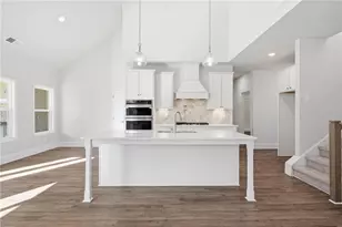 2540 SE Parkside Way, Gainesville, GA 30507 - Photo 2
