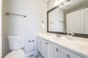 7500 Roswell Rd, Sandy Springs, GA 30350 - Photo 22