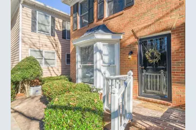 7500 Roswell Road #58, Sandy Springs, GA 30350 - Photo 2