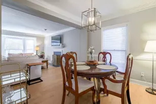 7500 Roswell Rd, Sandy Springs, GA 30350 - Photo 10