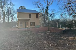 208 Piedmont St, Commerce, GA 30529 - Photo 4