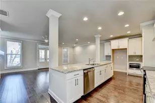 5200 Cresslyn Rdg, Johns Creek, GA 30005 - Photo 4