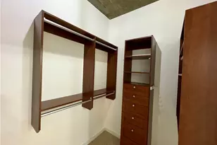 3324 Peachtree Rd NE, Atlanta, GA 30326 - Photo 18