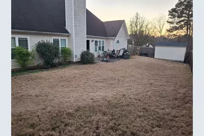 84 Pebble Creek Drive, Newnan, GA 30265 - Photo 2