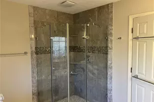 4803 Tarleton Dr, Lilburn, GA 30047 - Photo 20