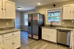 423 Orchards Walk, Stone Mountain, GA 30087 - Photo 18