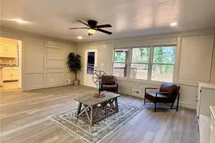 423 Orchards Walk, Stone Mountain, GA 30087 - Photo 12