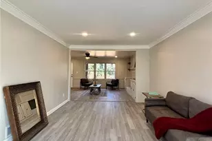 423 Orchards Walk, Stone Mountain, GA 30087 - Photo 6